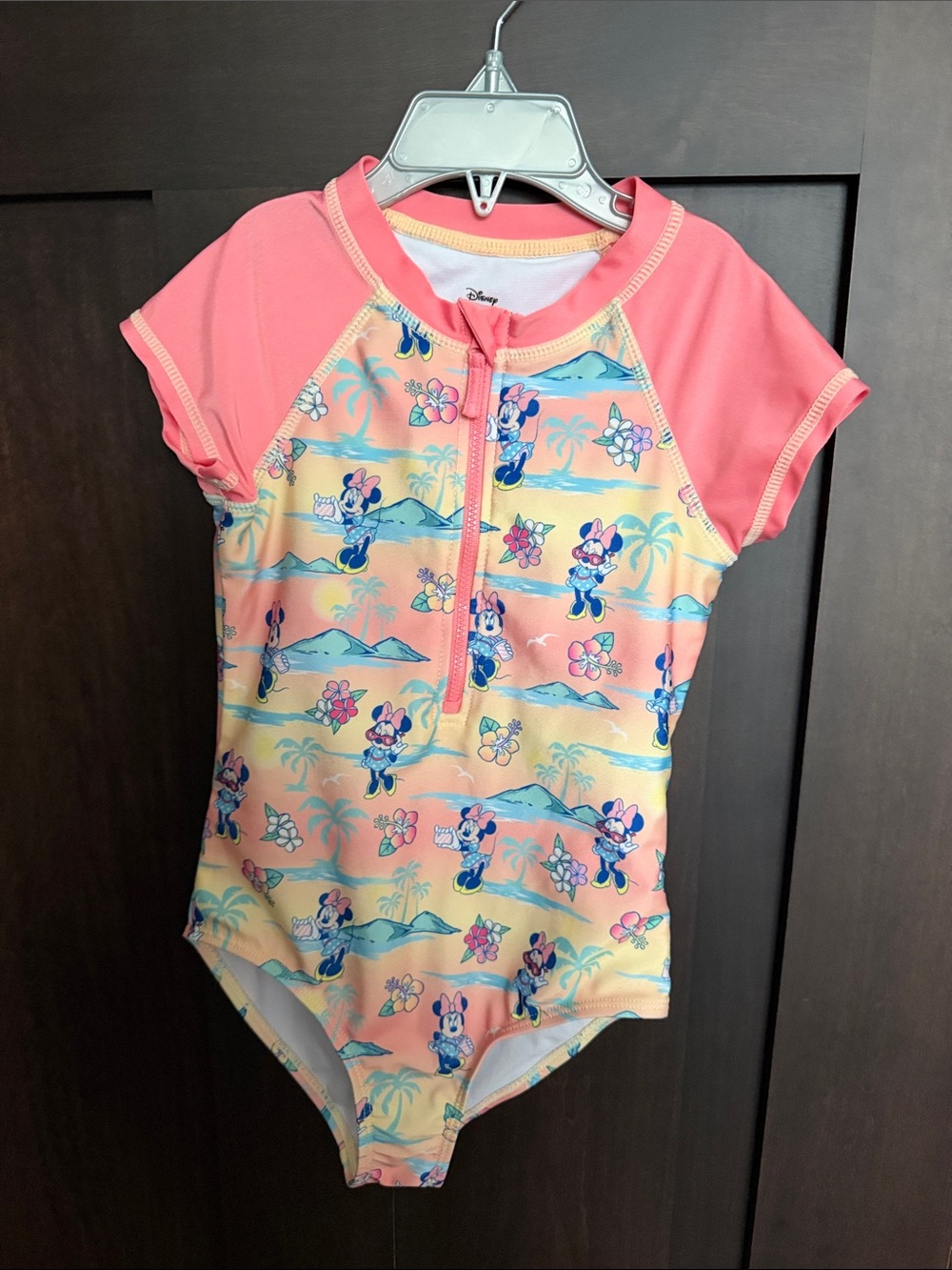Disney Girls Minnie Mouse Short Sleeve Rashguard One Piece Swimsuit size 6/6X